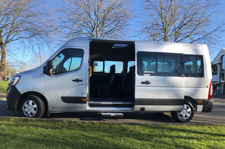 9 seater minibus hire