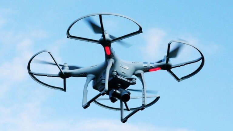 AI Systems for Identifying Rogue Drones in Airspace